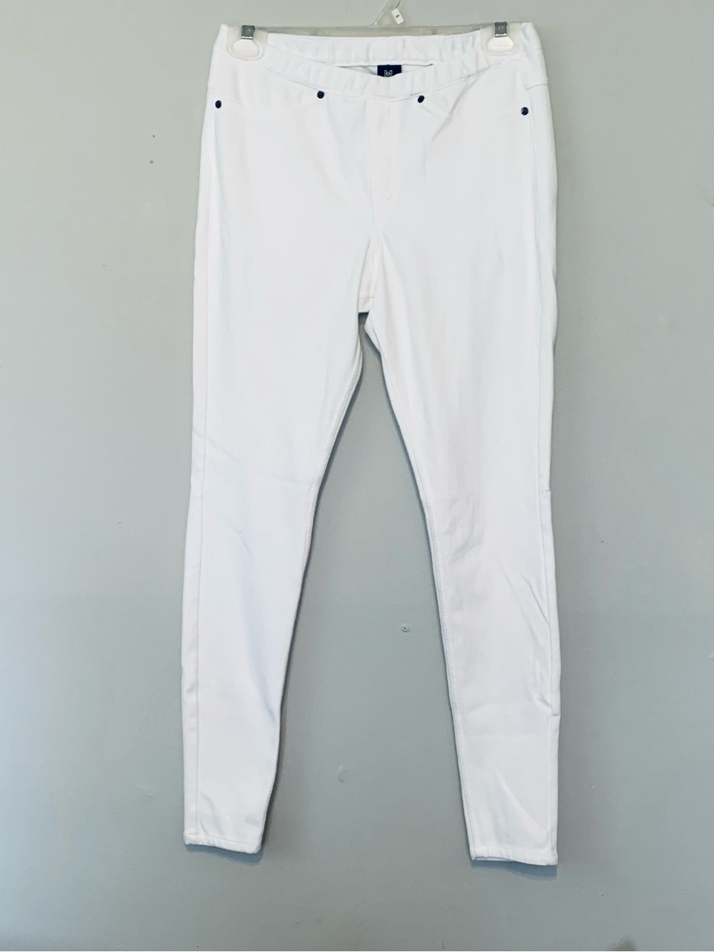 HUE  Original Jeanz Women's Size Medium White Stretch Denim Pull On Leggings